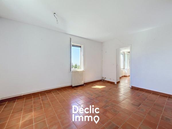 Vente maison Chateauneuf grasse, 228m² 10 pièces 526 000€ avec terrasse