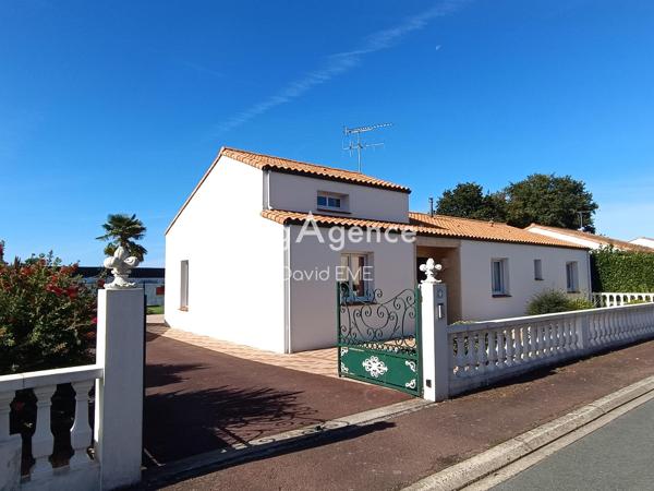 Maison à AIZENAY, 85190 - 6 pièces 166m²