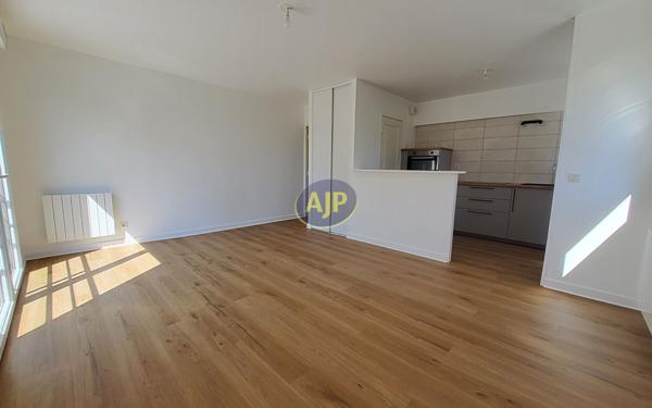 Location appartement Pontivy : 635 € - AJP Immobilier Pontivy