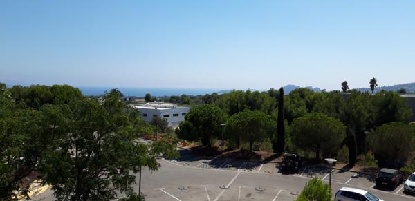 Bureaux PMR avec vue mer et parkings à louer - LE FORUM B - La Ciotat