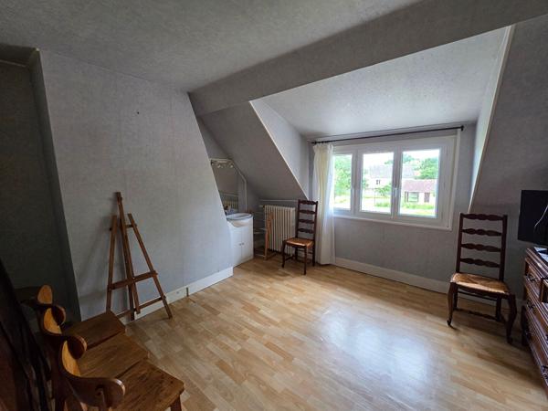 Maison Dourdan 5 pièce(s) 148.77 m2