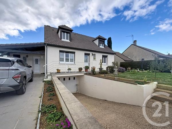 Maison à vendre  6 pièces - 140 m 2   CHARTRES  - 28