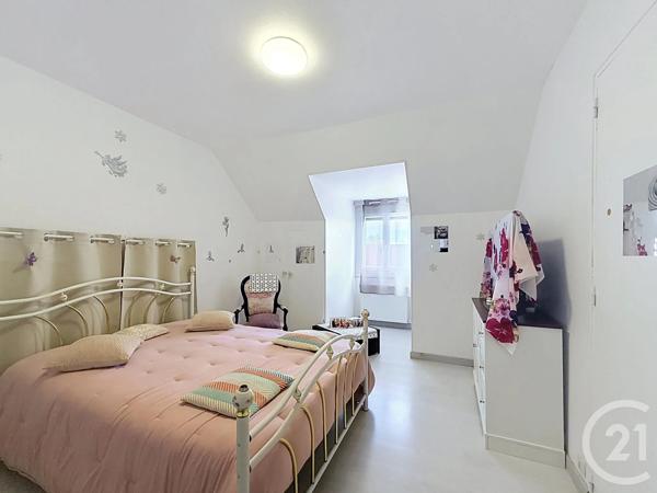 Maison à vendre  6 pièces - 140 m 2   CHARTRES  - 28