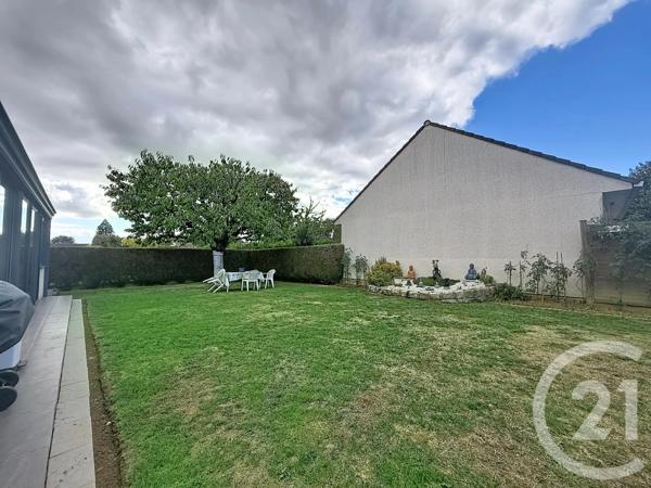 Maison à vendre  6 pièces - 140 m 2   CHARTRES  - 28