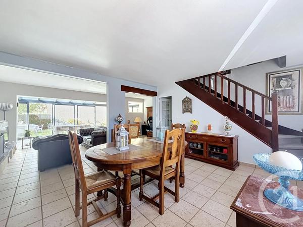 Maison à vendre  6 pièces - 140 m 2   CHARTRES  - 28