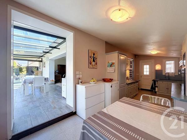 Maison à vendre  6 pièces - 140 m 2   CHARTRES  - 28