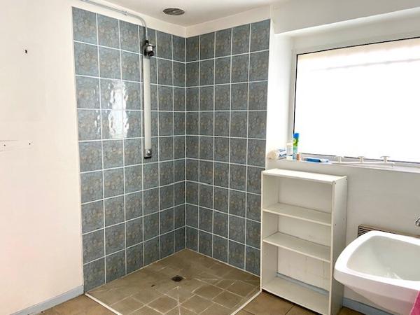 En exclusivité - Auch / Local de 315m2, accès PMR, parkings à proximité