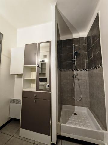 Magnifique T2 de 37 m² + Terrasse + Pkg + 800m de la mer