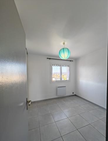 Magnifique T2 de 37 m² + Terrasse + Pkg + 800m de la mer