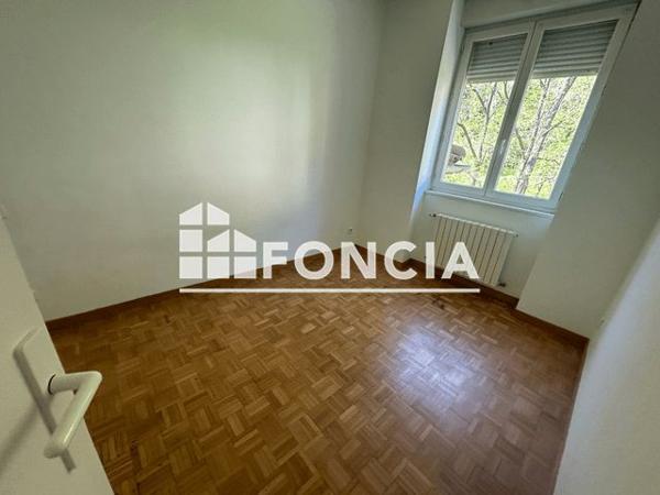 Location Appartement 4 pièces 68.77 m² - 5 RUE SERPAIZE Vienne 38200