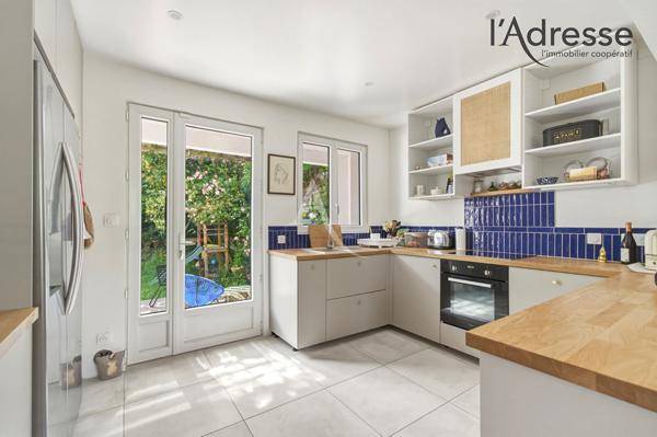Maison familiale de 180m² avec jardin de 392m² !