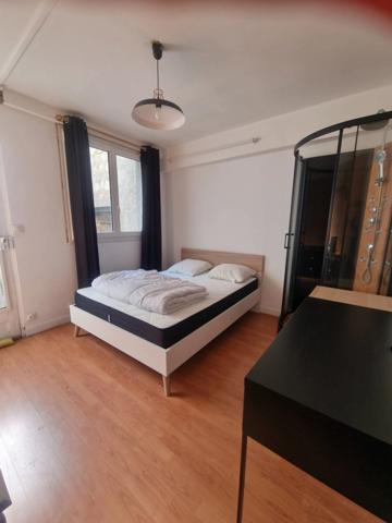 Maison à vendre 7 pièces CHINON Centre (37)