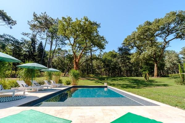 Proche Hossegor Élégante maison de maître entièrement repensée, entre art de vivre et potentiel d'accueil haut de gamme de prestige Magescq 12 pièce(s) 480 m2 Hossegor