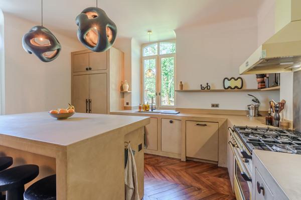 Proche Hossegor Élégante maison de maître entièrement repensée, entre art de vivre et potentiel d'accueil haut de gamme de prestige Magescq 12 pièce(s) 480 m2 Hossegor