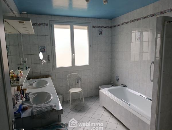 Maison 103 m² à Hagetmau 40700