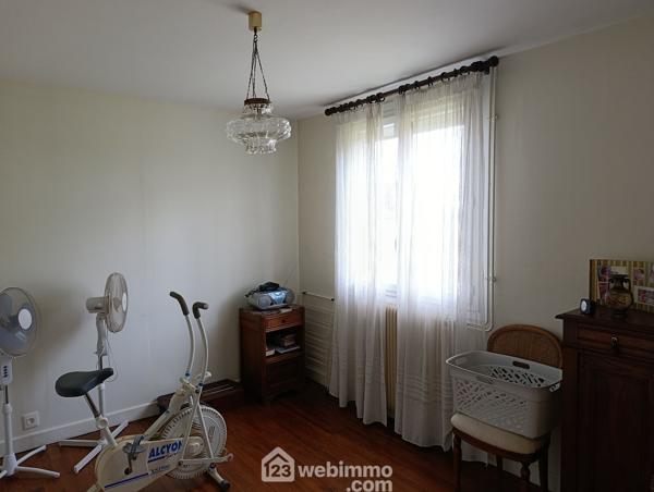 Maison 103 m² à Hagetmau 40700