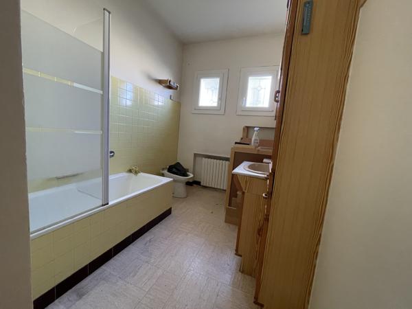 Maison familiale de 158 m2 - beau potentiel - secteur prisé