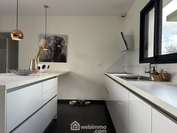 Maison 149 m² à Montamisé 86360