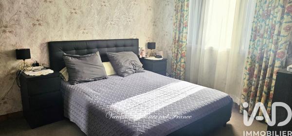 Maison à vendre 7 pièces 106 m² Les Mureaux