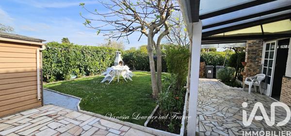 Maison à vendre 7 pièces 106 m² Les Mureaux