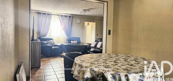 Maison à vendre 7 pièces 106 m² Les Mureaux