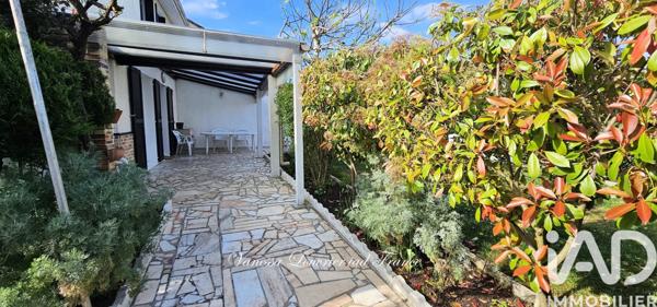 Maison à vendre 7 pièces 106 m² Les Mureaux