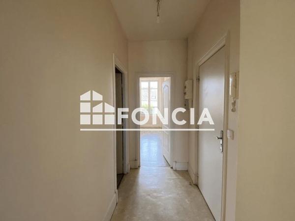 Location Appartement 3 pièces 68.77 m² - 12-14 GRANDE RUE MAURICE VIOLLETTE Dreux 28109