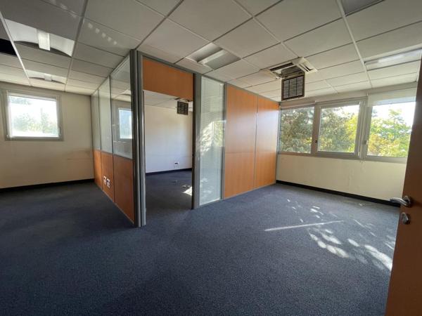 Location Bureau 800 77200 Torcy 889109