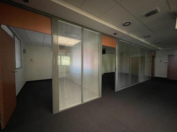 Location Bureau 800 77200 Torcy 889109
