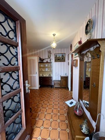 Maison de ville a étage 5P 245m² à réhabiliter