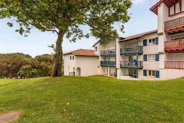 Appartement à vendre 2 pièces 48m² Bassussarry (64200)