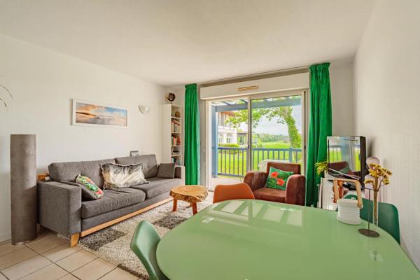 Appartement à vendre 2 pièces 48m² Bassussarry (64200)