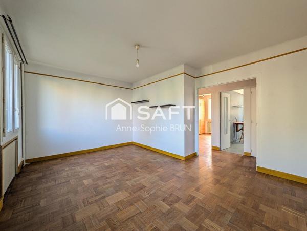 Colombes Centre, 2 pièces 46m² traversant.