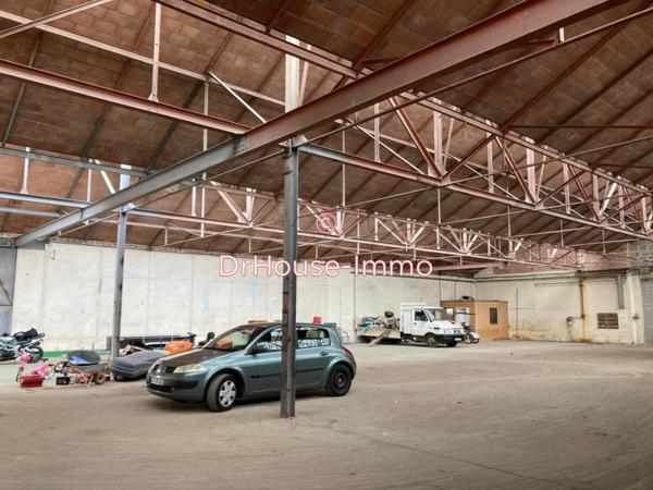 Bureau à vendre 2 pièces de 1 487 m²