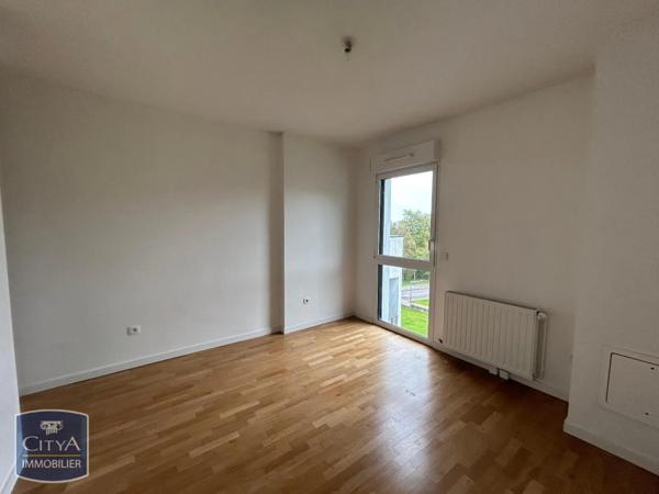 Appartement à louer 5 pièces 125.89m²