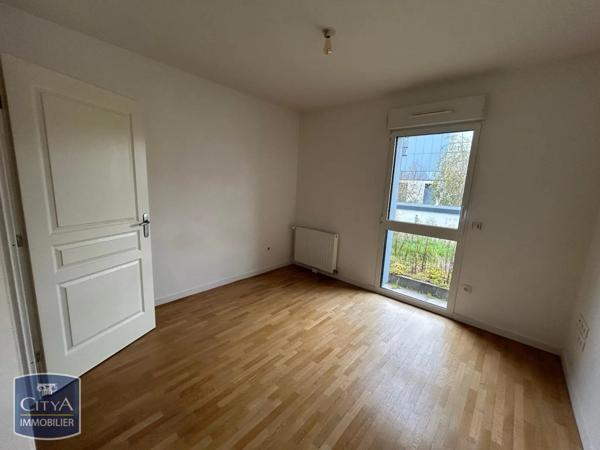 Appartement à louer 5 pièces 125.89m²
