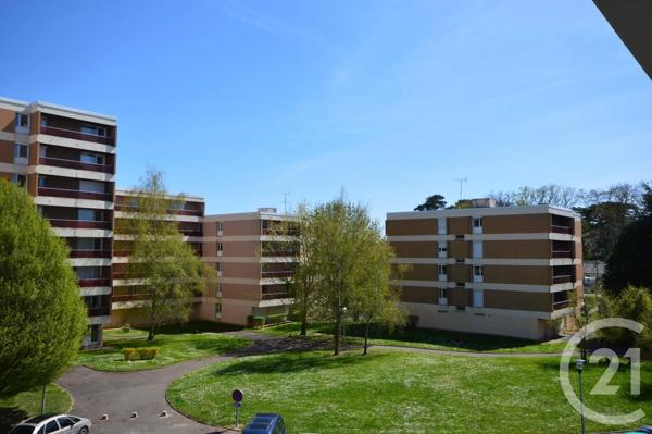 Appartement F2 à vendre  2 pièces - 49 m 2   ST JEAN DE BRAYE  - 45