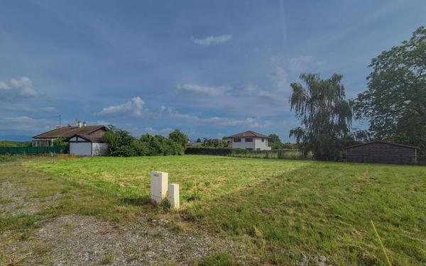 Terrain à vendre    Sciez