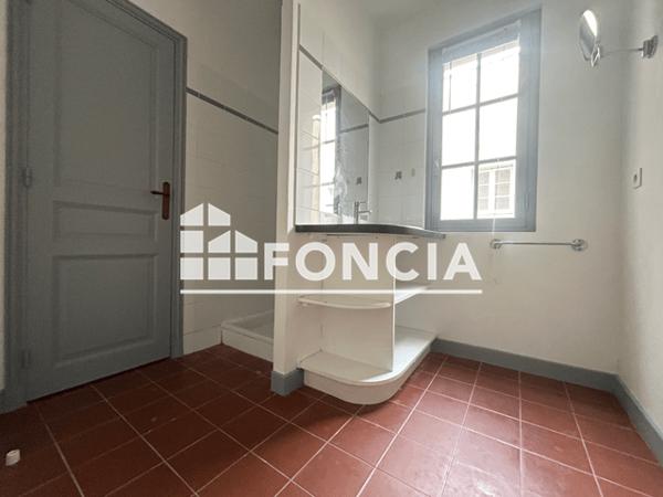 Location Appartement 2 pièces 49.67 m² - 38 RUE VOLTAIRE Carcassonne 11000