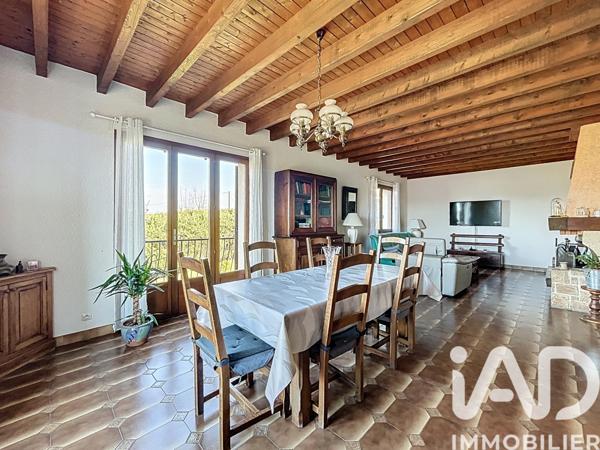 Maison à vendre 5 pièces 175 m² Saint-Ferréol-d'Auroure