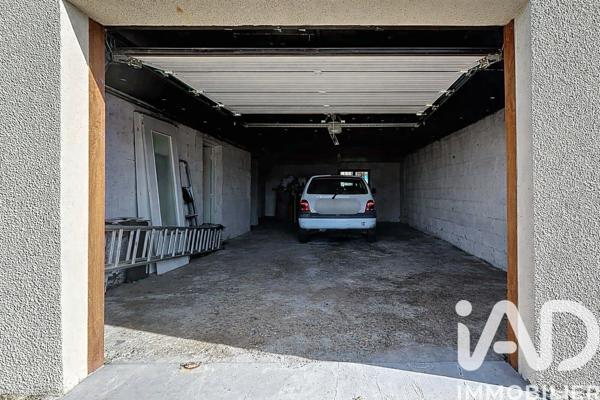 Maison à vendre 5 pièces 175 m² Saint-Ferréol-d'Auroure