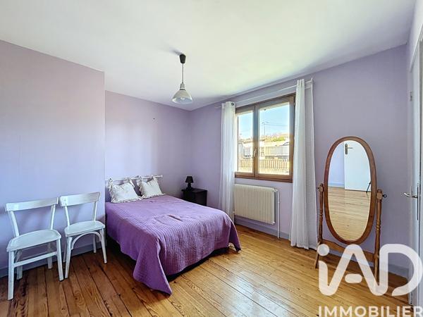 Maison à vendre 5 pièces 175 m² Saint-Ferréol-d'Auroure