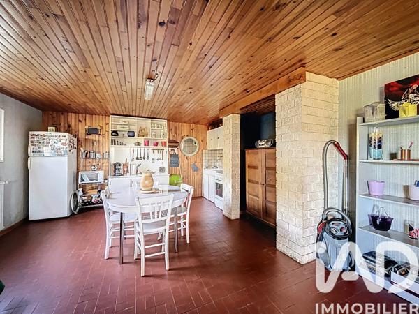 Maison à vendre 5 pièces 175 m² Saint-Ferréol-d'Auroure
