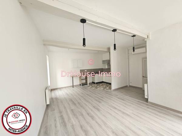 Immeuble à vendre 3 pièces de 61 m²