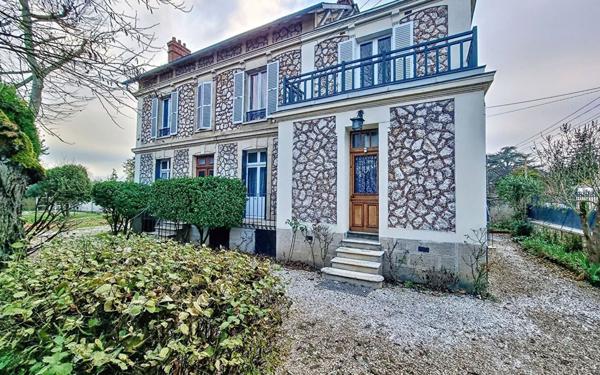 Maison à vendre    8 pièces •  Gouaix