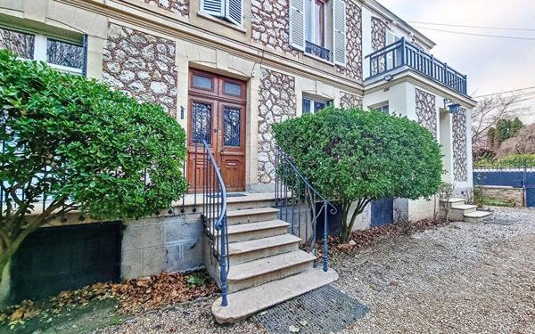 Maison à vendre    8 pièces •  Gouaix