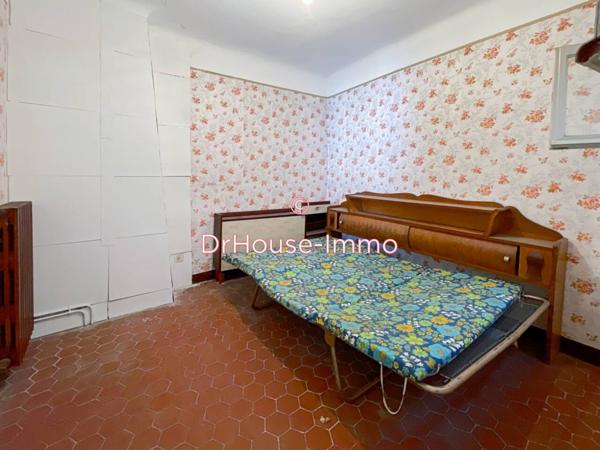 Immeuble à vendre 8 pièces de 102 m²