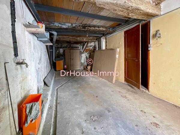 Immeuble à vendre 8 pièces de 102 m²