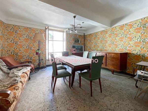 Immeuble à vendre 8 pièces de 102 m²