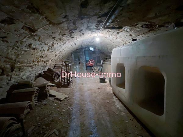 Immeuble à vendre 8 pièces de 102 m²